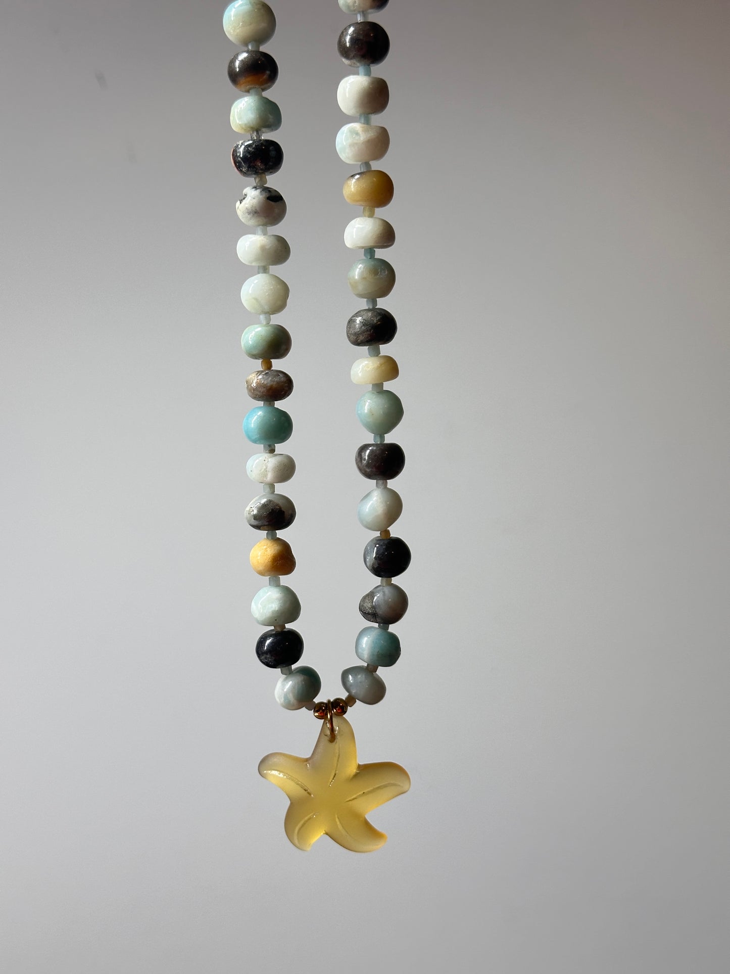 Golden Shoreline Muse Necklace
