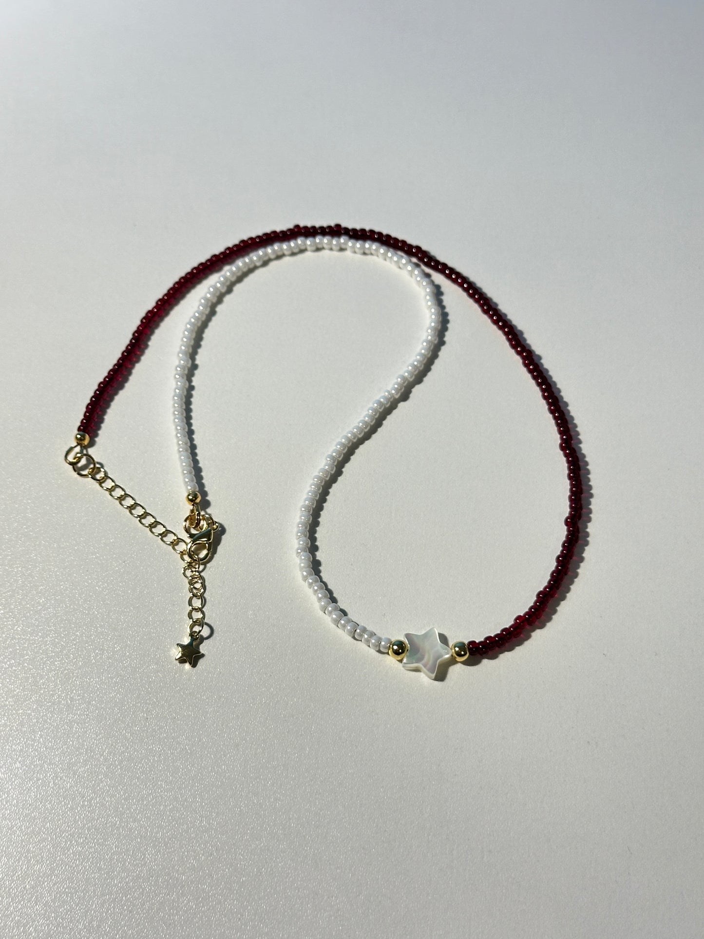 Red & White Seed Bead Necklace – Gold Spacers, Star Shell Bead, Gold Clasp